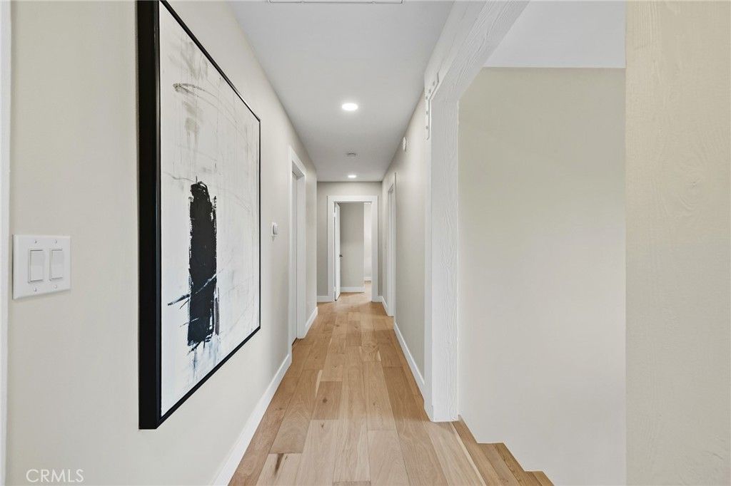 Image 27 of property listing at 275 Fairview Road, Ojai, CA 93023