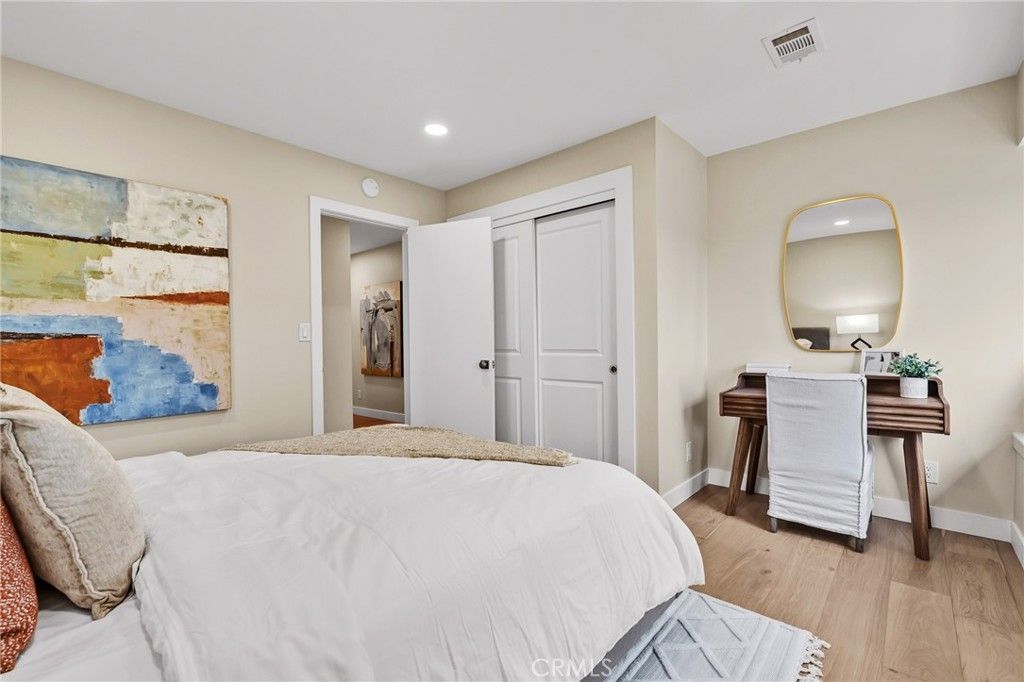 Image 32 of property listing at 275 Fairview Road, Ojai, CA 93023