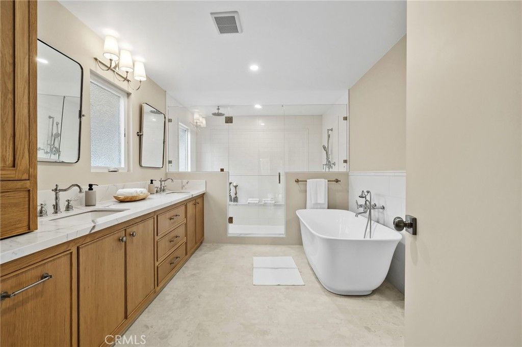 Image 53 of property listing at 275 Fairview Road, Ojai, CA 93023