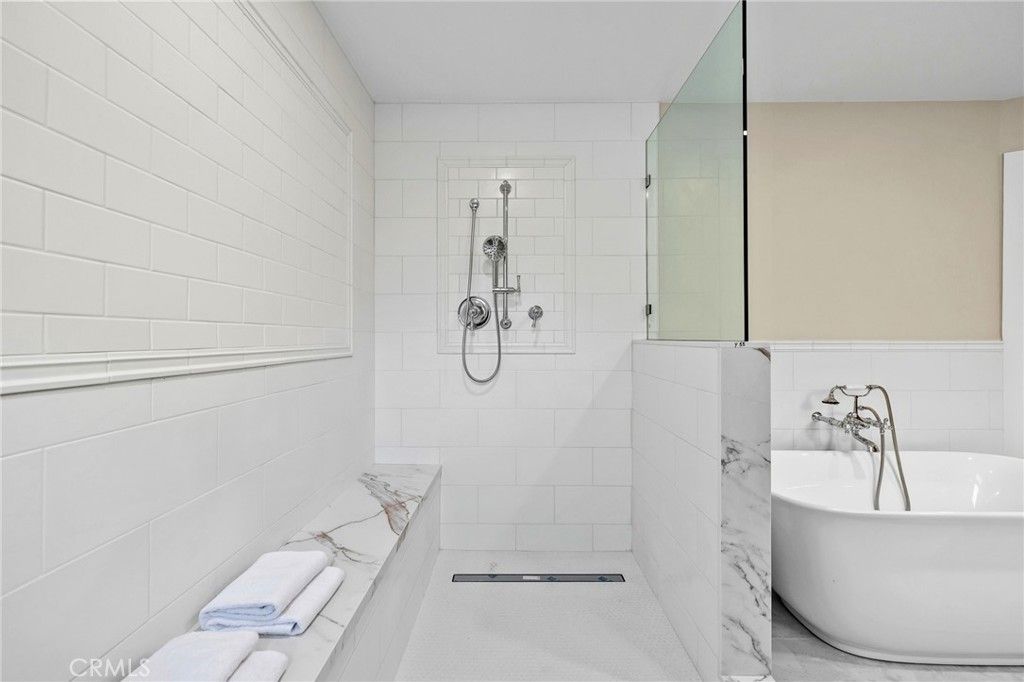 Image 56 of property listing at 275 Fairview Road, Ojai, CA 93023