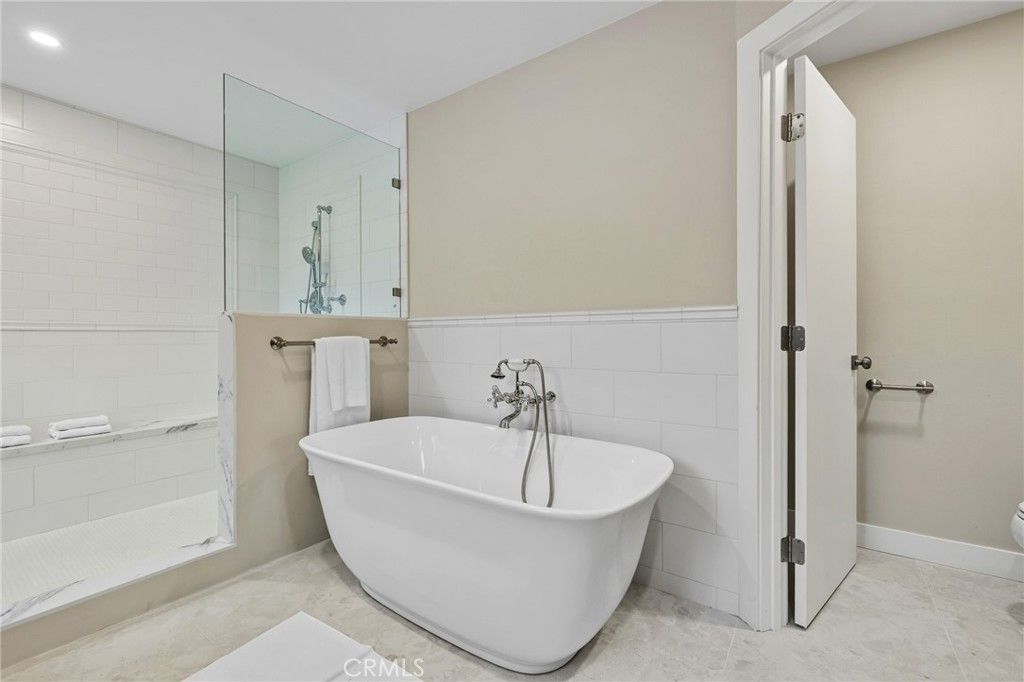 Image 57 of property listing at 275 Fairview Road, Ojai, CA 93023