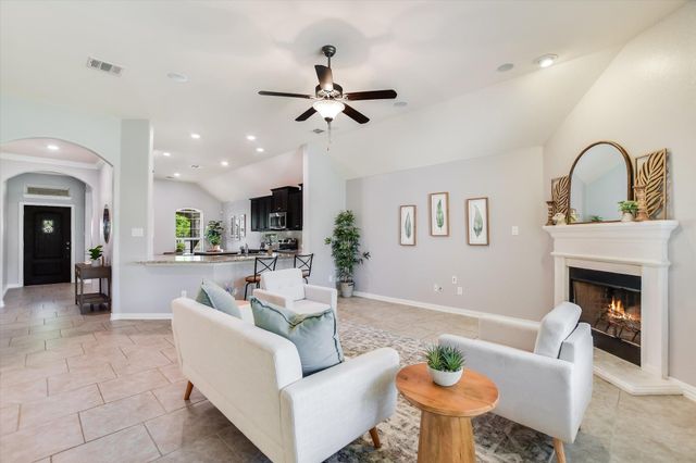 1024 Arvada DR, Leander, TX 78641