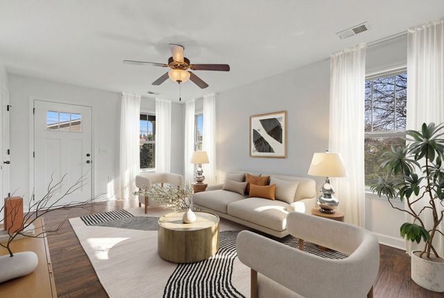 25 Dedmon St, Lebanon, TN 37087