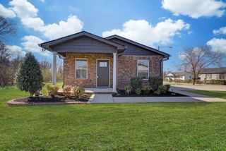 25 Dedmon St, Lebanon, TN 37087