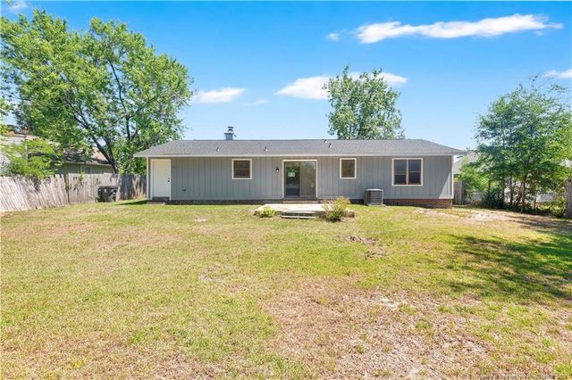 102 Bruce Lane, Spring Lake, NC 28390