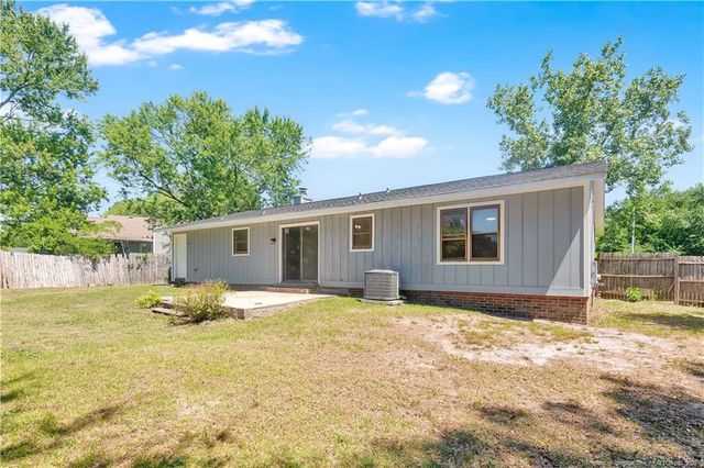 102 Bruce Lane, Spring Lake, NC 28390