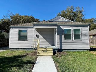 1020 Turner Parkway, Grand Prairie, TX 75051
