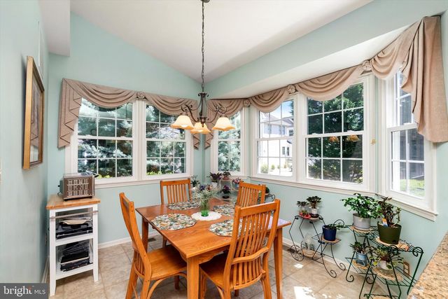 4 BAY HILL CT, Westampton, NJ 08060