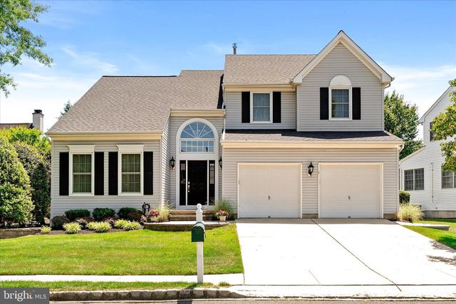 4 BAY HILL CT, Westampton, NJ 08060