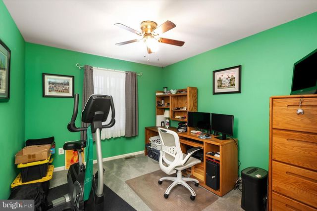 4 BAY HILL CT, Westampton, NJ 08060