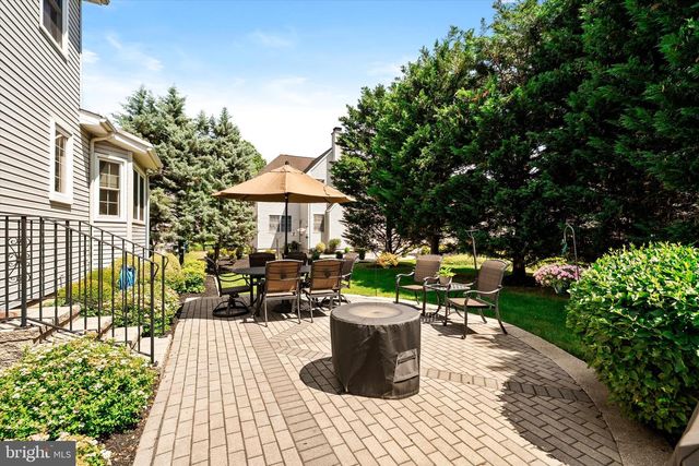 4 BAY HILL CT, Westampton, NJ 08060