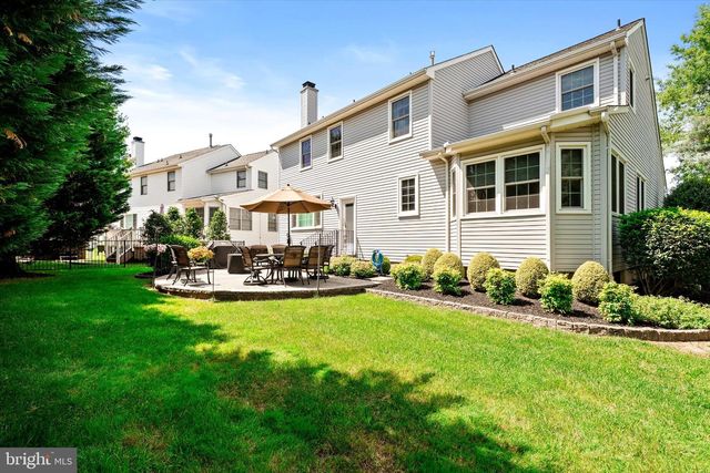 4 BAY HILL CT, Westampton, NJ 08060