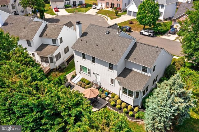 4 BAY HILL CT, Westampton, NJ 08060