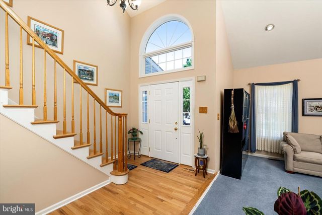 4 BAY HILL CT, Westampton, NJ 08060