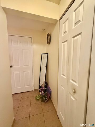 157 Bull Hill Lane APT 102, West Haven, CT 06516