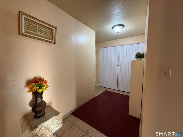 157 Bull Hill Lane APT 102, West Haven, CT 06516