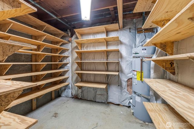 5470 E Grapeview Loop Road, Allyn, WA 98524