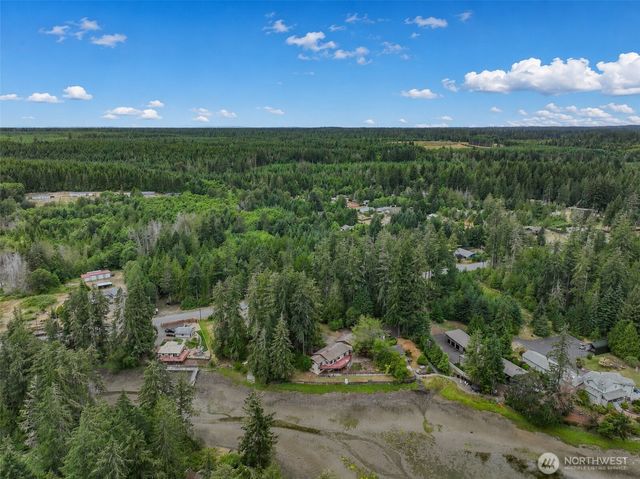 5470 E Grapeview Loop Road, Allyn, WA 98524