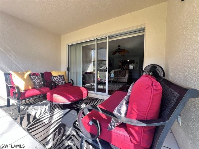 717 Landover CIR 103, Naples, FL 34104