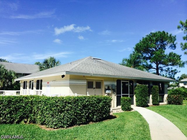 717 Landover CIR 103, Naples, FL 34104