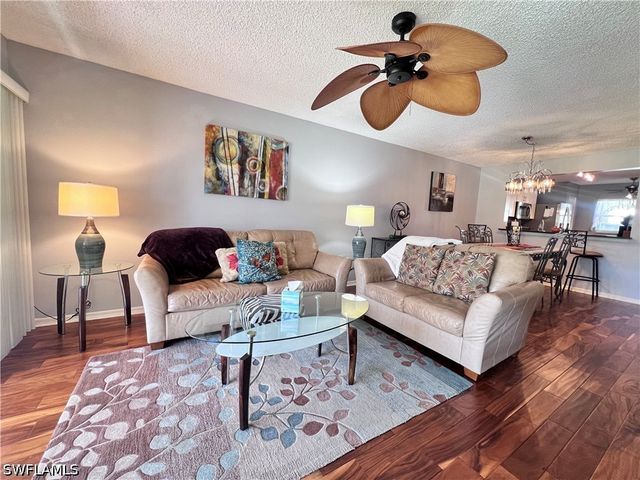 717 Landover CIR 103, Naples, FL 34104