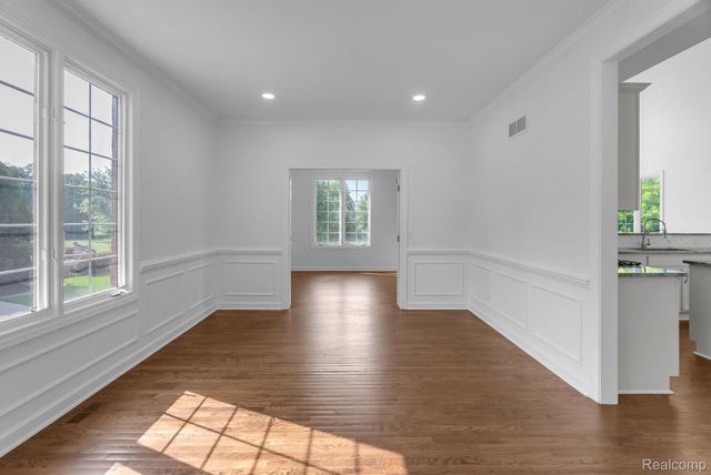 2032 Tradition Drive, Canton Charter Township, MI 48187