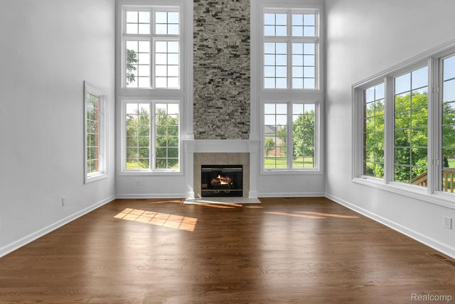 2032 Tradition Drive, Canton Charter Township, MI 48187