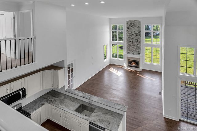 2032 Tradition Drive, Canton Charter Township, MI 48187