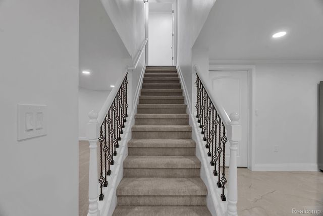 2032 Tradition Drive, Canton Charter Township, MI 48187