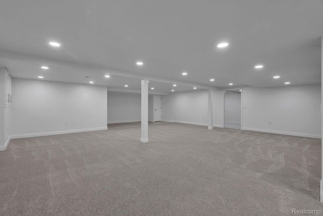 2032 Tradition Drive, Canton Charter Township, MI 48187