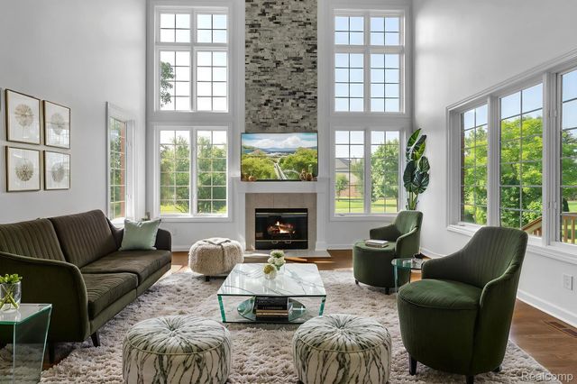 2032 Tradition Drive, Canton Charter Township, MI 48187