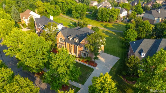 2032 Tradition Drive, Canton Charter Township, MI 48187