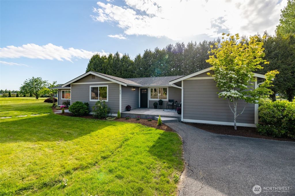 323 W King Tut Road, Bellingham, WA 98226