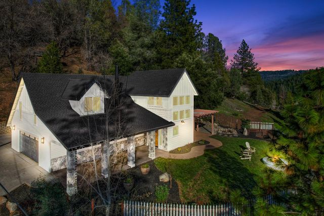 3554 Braden Rd, Camino, CA 95709