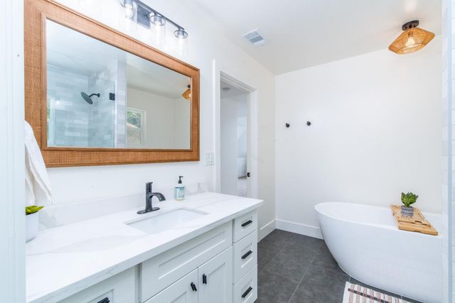 3554 Braden Rd, Camino, CA 95709