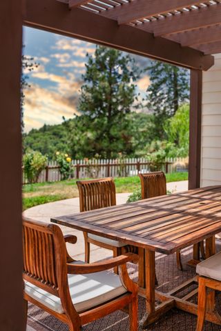 3554 Braden Rd, Camino, CA 95709