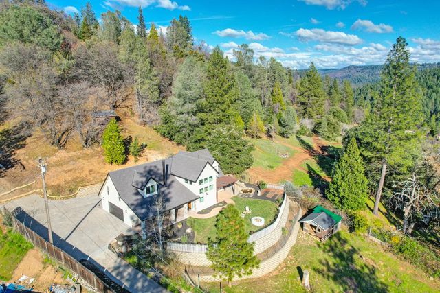 3554 Braden Rd, Camino, CA 95709