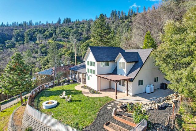 3554 Braden Rd, Camino, CA 95709