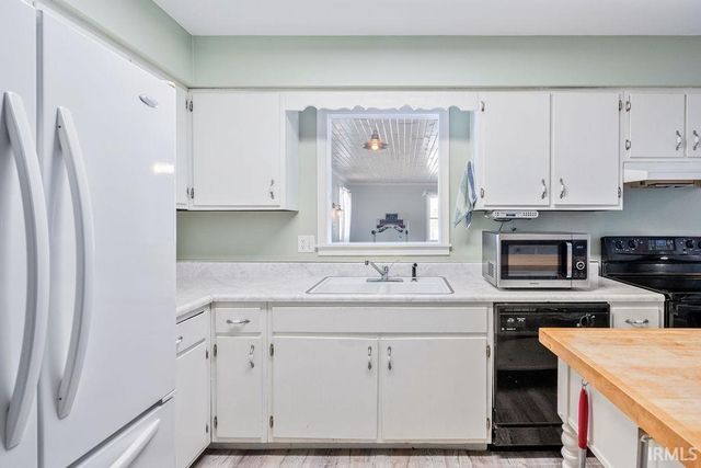 1694 E 450 NORTH, Kokomo, IN 46901