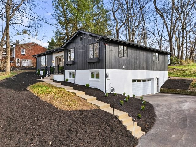 125 N Heide, Peters Twp, PA 15317