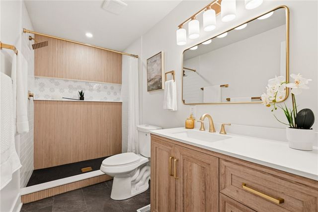 125 N Heide, Peters Twp, PA 15317