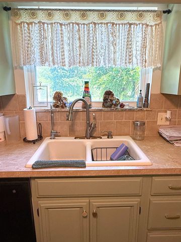 2083 Carrier Drive, Genesee Twp, MI 48458