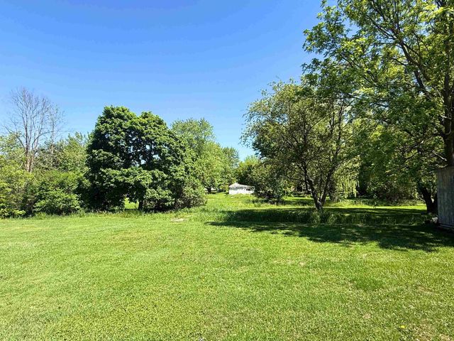 2083 Carrier Drive, Genesee Twp, MI 48458