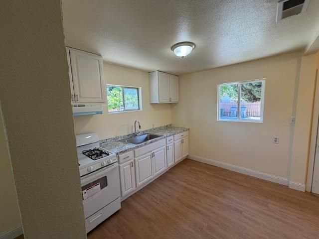 1131, 1135 S 10th Street, San Jose, CA 95112
