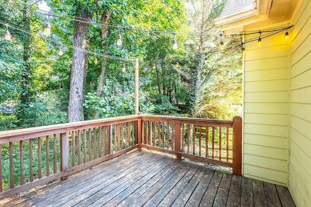 3907 Robin Court, Acworth, GA 30101