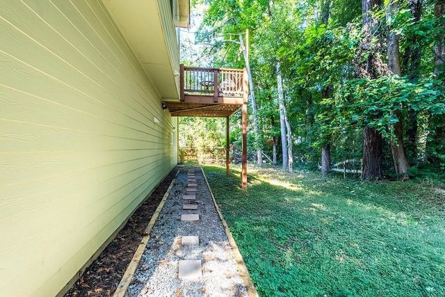 3907 Robin Court, Acworth, GA 30101