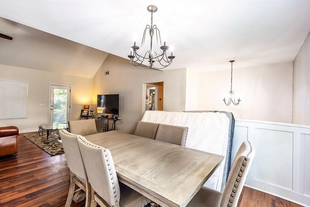 3907 Robin Court, Acworth, GA 30101
