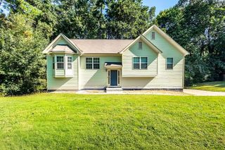 3907 Robin Court, Acworth, GA 30101