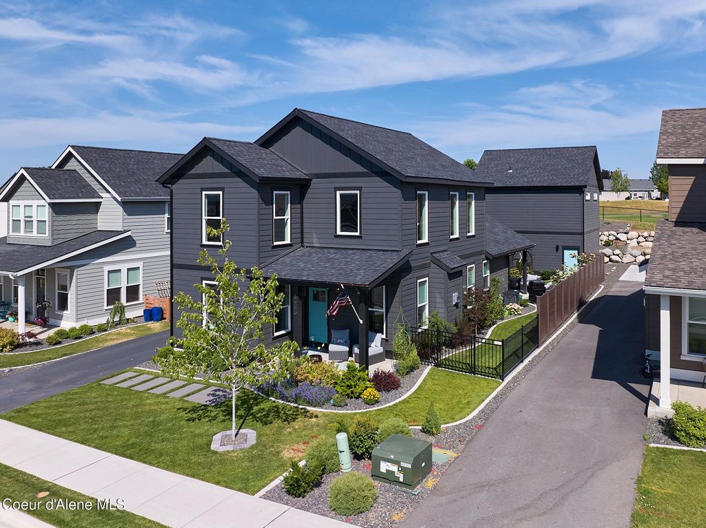 3446 N Blaze Loop, Post Falls, ID 83854