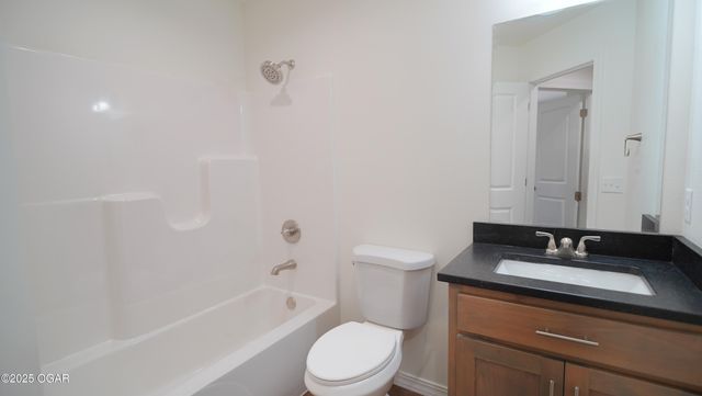 2619 E Central Street, Joplin, MO 64801